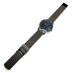 EUC Fossil Neely Quartz Mother of Pearl Watch Stainless Steel Case Mesh Band